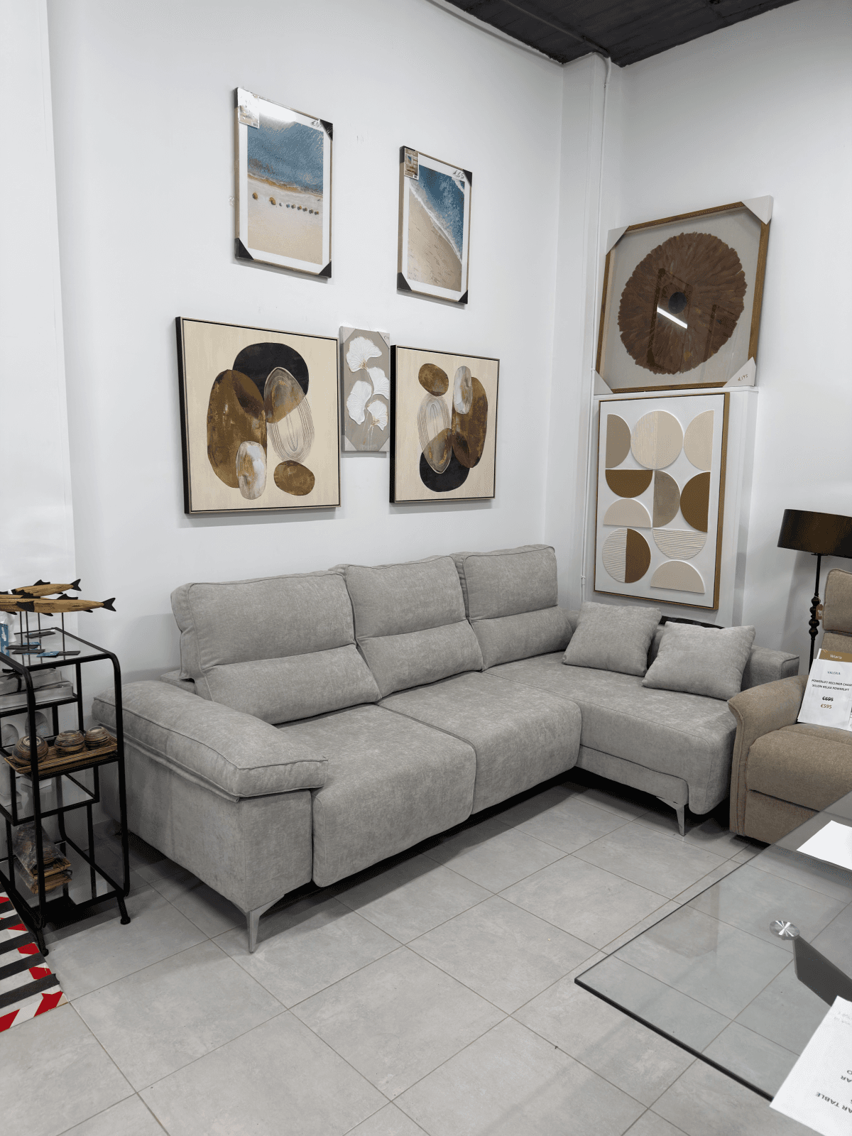 Volterra extending seat sofa